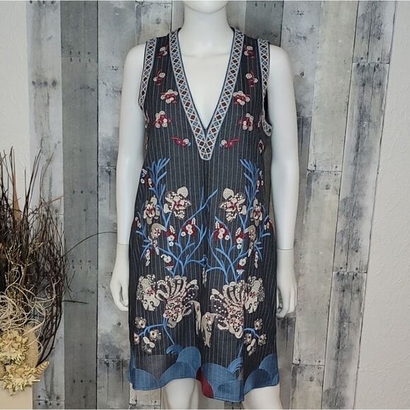 FOXIEDOX Yumiko Embroidered Shift Dress In Gray - Picture 2 of 12